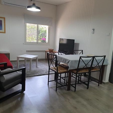 פינה חמה ברמה Appartement Ein Zivan Buitenkant foto